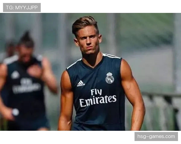 卡塞米罗对抗优势明显，防守表现稳健